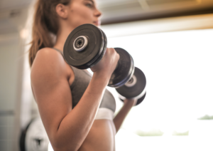 Je fais du sport et je perds du muscle !