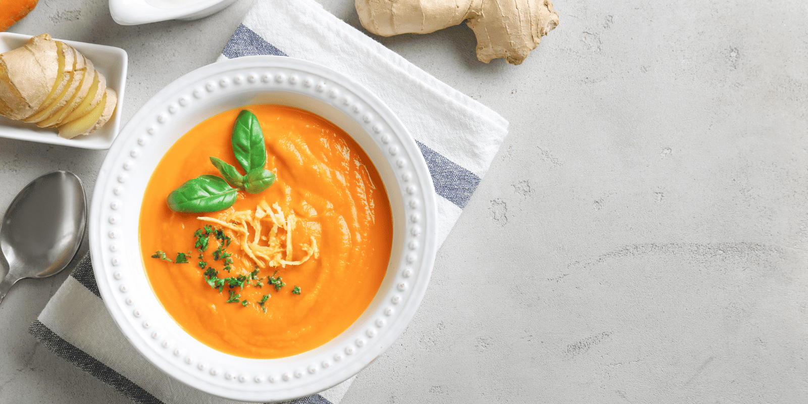 Visuel d'une soupe détox Soupe de carottes au gingembre par LMP Santé LMP Santé